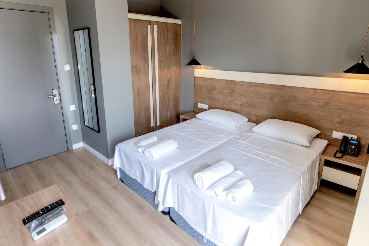 Boulevard Apartments Batumi Ngoại thất bức ảnh