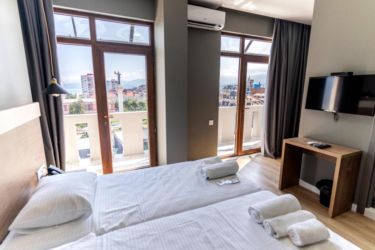 Boulevard Apartments Batumi Ngoại thất bức ảnh